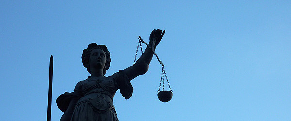 Justizia (Quelle: pixelio.de - Lupo)